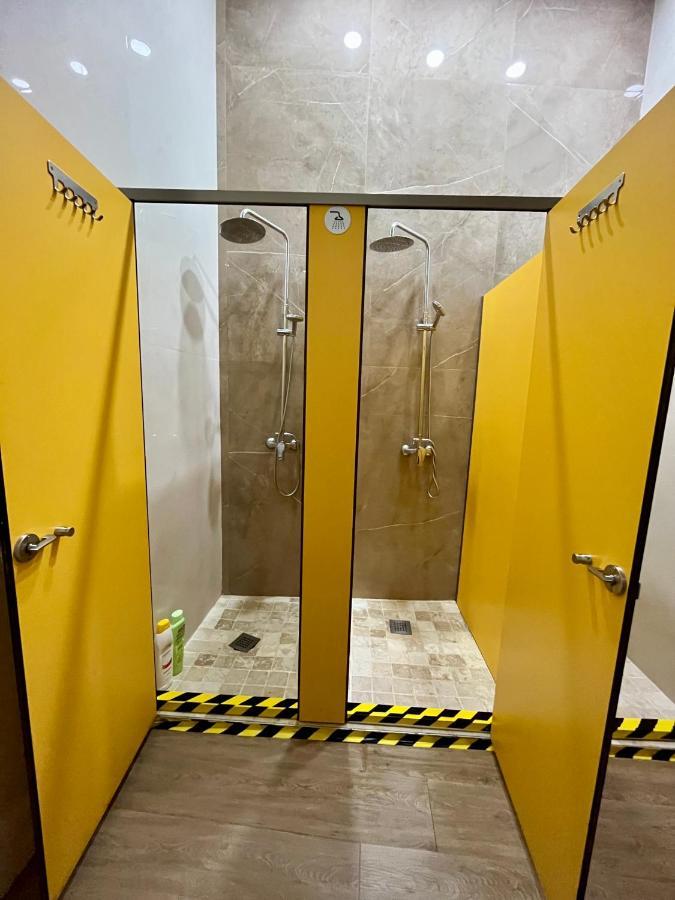 Velvet Hostel Мадрид Екстер'єр фото
