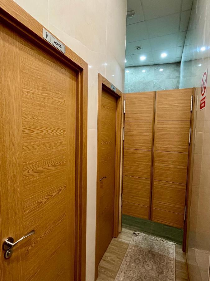 Velvet Hostel Мадрид Екстер'єр фото