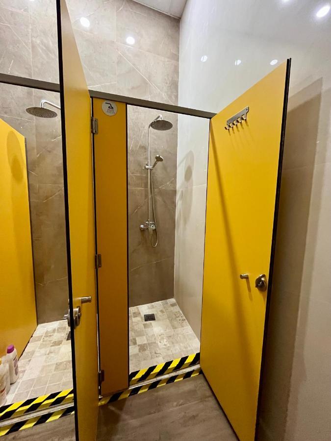 Velvet Hostel Мадрид Екстер'єр фото