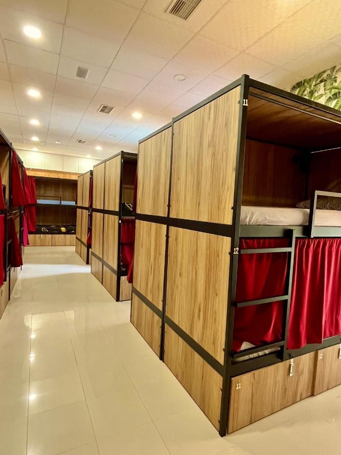 Velvet Hostel Мадрид Екстер'єр фото