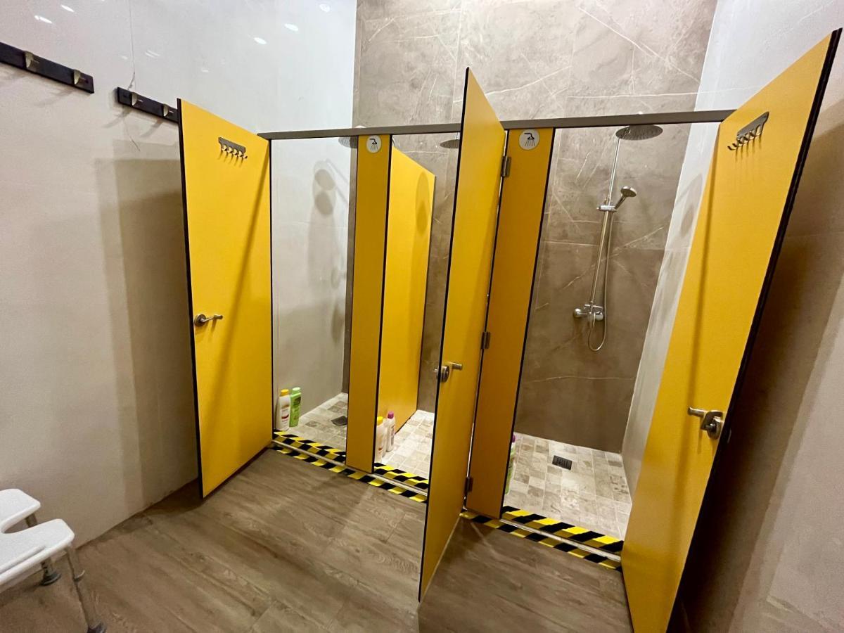 Velvet Hostel Мадрид Екстер'єр фото